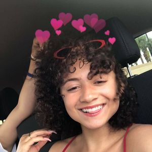 Meet your Posher, Vicky